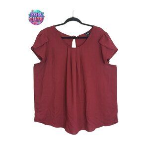 Torrid Women's Plus Size 2 Burgundy Blouse Keyhole Back Pleated Front